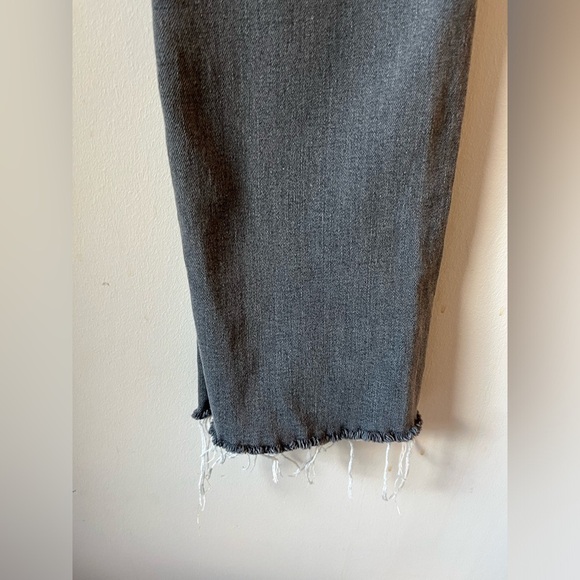 MOTHER The Insider Crop Fray In “To the Moon and Back” Gray Jeans Size 25 - Picture 5 of 16